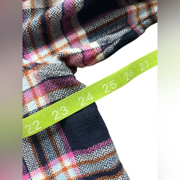 Vineyard Vines Ladies Relaxed Fit Navy and Pink Flannel Size 18 - Picture 6 of 7